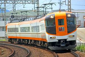 「鉄道オタク＝社会不適合者」は時代遅れ？ “少子化ショック”の大学を救う、尖った知性の経済価値とは