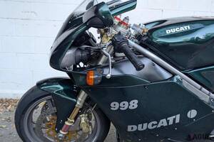 俳優キアヌ・リーブスの名を世界に轟かせた映画「マトリックス」とコラボ！ 21年前に登場した特別なスーパースポーツ・ドゥカティ「998マトリックス」を発見 どんなバイク？