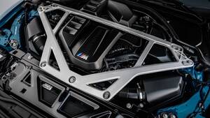 【-15 / ＋20】日本限定30台　BMW M3 CSツーリング　約15kgの軽量化と約20psの出力向上