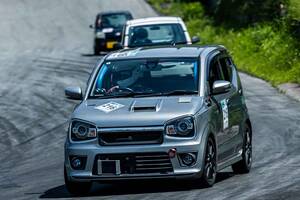 ターボ車で5時間耐久を勝ち抜けるのか？スズキ「アルトワークス」で挑んだ暑さ対策と完走への戦略