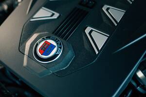 夢のような移動体験──アルピナXB7試乗記