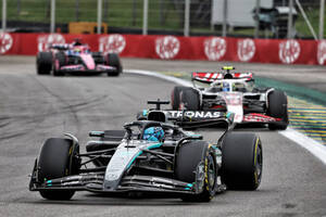 メルセデス、ラッセルのパフォーマンスを擁護「アントネッリとの差は非常に小さかった」特定のコンディションで逆転したと説明