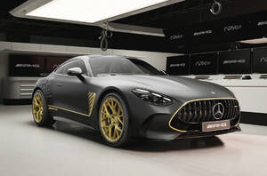 映画『F1／エフワン』の公開を記念した特別仕様車「メルセデスAMG GT 63 4MATIC＋ APXGP Edition」が3台限定で日本上陸