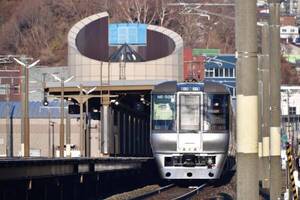 ここまで「無人駅」になってしまったか… 特急も発車する北海道「先っちょの超重要駅」寂しい今