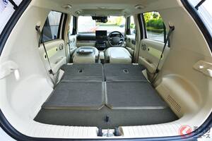 新「コンパクトSUV」に大反響！ 全長3.8mボディ×“めちゃ広ッ車内”に「車中泊にも使えそう」の声も！ 今なら「56万円オトク」なのも嬉しい！ 専用外装＆“お洒落内装”のヒョンデ「インスタークロス」に注目！