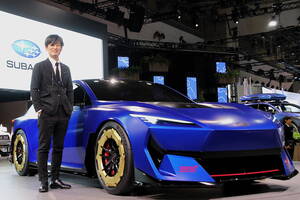 【スバル・パフォーマンスE STIコンセプト】生真面目に技術的視点を追求！デザイナーに聞くクーペスタイルの理由 #JMS2025