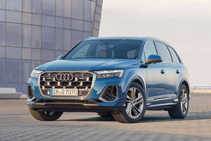 アウディ　3列シート7人乗りQ7、 SQ7の改良モデルを発売