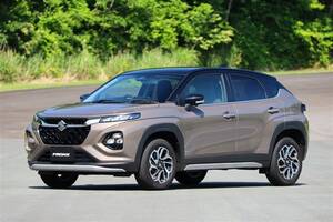 スズキの新型コンパクトSUV「フロンクス」発売　質感高めな内外装に注目！　価格は254万1000円から