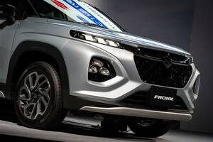 【250万円越え】新型コンパクトSUV「フロンクス」は“スズキの高級車”の悪夢を払拭できるのか？