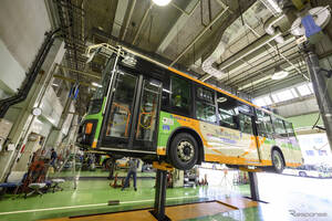バス整備工場を見学!! 都営バス100周年×はとバス75周年記念【夏休み】
