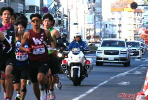 [速報]新年早々、お騒がせ中!! [箱根駅伝]に存在感ハンパないあのクルマが再び降臨