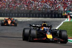 レッドブルとマクラーレンのパフォーマンスが、エミリア・ロマーニャGPで逆転！？　一体何が起きたのか