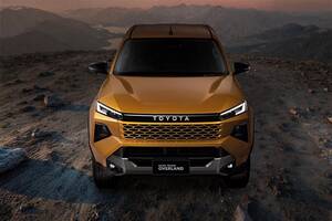 トヨタ新型「ハイラックス」発表。“サイバー・スモウ”デザインで伝統モデルが示す次の方向性とは