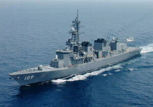 就役したばかりの海自「最新潜水艦」を豪海軍が激写！ “ポッカリ浮上”している姿が公開される 早くも訓練に参加!?