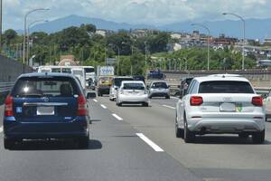 「免許を返納しろ」「一発アウトだ」──ネットで“他人の運転マナー”にキレる人を信用できない根本理由