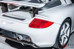 612馬力の「V10エンジン」搭載！ 20年前に登場した「白いポルシェ」が米国オークションに登場！ 落札予想が4億<span class=