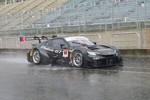 プレリュードGT、豪雨の中発進！　来季ホンダGT500の“前奏曲”……SUGOでシェイクダウン実施