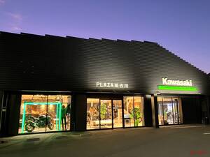 「カワサキ　プラザ加古川」がリニューアルオープン！白基調の明るい店内にはアパレルの用意もいっぱい！ 　　