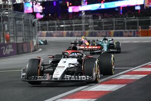 アルファタウリ、F1ラスベガス大苦戦……「僕らは別リーグで争っていた」とダニエル・リカルド
