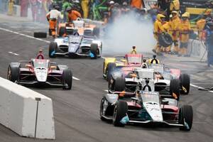 ブレーキが“0.07秒”早ければ、3度目のインディ500制覇もあった？　佐藤琢磨、痛恨のピットミスをChatGPTに相談