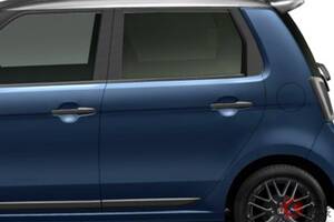 ホンダ新「軽ワゴン」発売に反響殺到！ 「ブラック基調の“専用エクステリア”が好み」「“ターボ×四駆”でも燃費イイのが意外」の声も！ “高級内装”に快適装備＆安全機能が充実の「N-ONE」最高級モデルって？