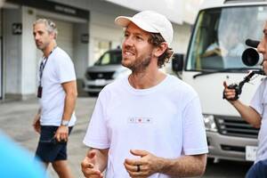 フェルスタッペン、先輩ベッテルのレッドブルF1相談役マルコ後任案を歓迎「セブのためのポジションは常に存在している」