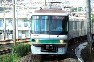 「鉄道オタク ＝ 残念な人」の烙印はなぜ？──鉄道会社も「採用したくない」現実、純粋さが招く「閉鎖性」という社会断絶
