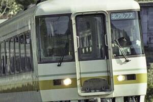 伝説の“名鉄から富山直通”の終着駅が70周年！ 存続の危機のなか盛り上げなるか 地元がクラファン