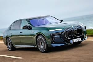 2025年版　自動車専門誌が選ぶ、最高の高級車　10選　快適な乗り心地とステータス