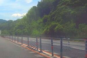 高速道路「暫定2車線」はなぜ事故が多い？ 3400kmに潜む“死角”の正体――中央分離帯はワイヤーロープで本当に安全？