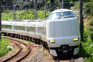 「スーパーくろしお」復活!? 現役車両が“国鉄特急っぽい顔”に激変 決め手は再現のヘッドマーク？