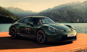 5000万円超えの「911」、F.A.ポルシェ生誕90年記念の『911 GT3』発表…世界90台限定