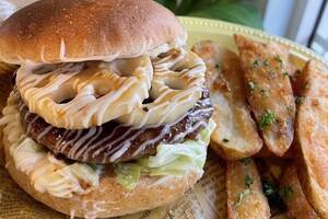 「あのハンバーガー、忘れられないんですよ」　千葉県我孫子『ABISON SUGAR GARDEN』　のんびりツーリングで最高に幸せな気分に