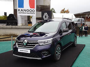 ルノー・ジャポン、3列シート「グランカングー」2026年2月に発売　1.3Lガソリンを導入