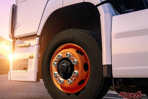 大型トラックの脱輪事故を防ぐ新兵器！　ニフコ「WaOSaFe」量産開始