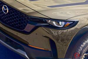 約450万円のマツダ“新”「“本格派”SUV」がスゴイ！ 「ジムニー」超え“地上高”＆パワフルな2.5リッター「ターボエンジン」採用した新モデルが話題に！ タフ顔もイイ米国の「シーエックス フィフティ」に熱望の声も