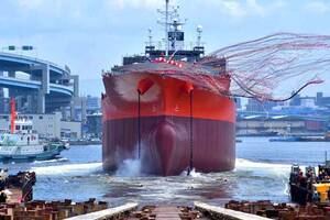 「奴隷を生贄にした」過去も…現代まで受け継がれる船の「進水式」とは何か？