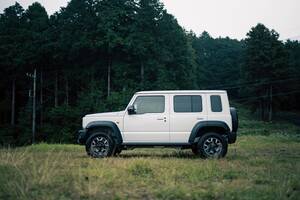 フツウのクルマに近づいた──新型スズキ ジムニー・ノマド試乗記