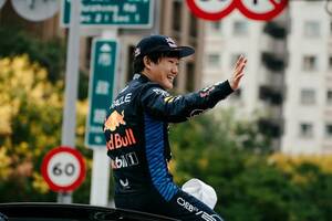 ホンダのリクエストに応じて、角田裕毅がレッドブルのF1マシンを走らせる可能性はあるのか？　マルコ博士「いくつかの計画がある」