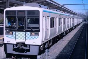 元・小田急の西武電車 じつは“入線ムリ！”な箇所とは？ 試運転ムービーで判明「走れない」納得のワケ