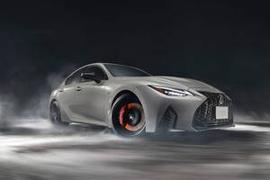 レクサスがFRスポーツセダン「IS500」に特別仕様車“Climax Edition”を設定