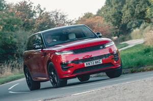 2025年版　自動車専門誌が選ぶ、最高のSUV　10選　競争激しいレッドオーシャン