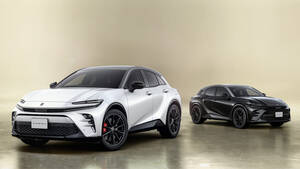 誕生70周年を祝う特別仕様車「THE 70th」クラウンスポーツにも登場【同時に一部改良も実施】