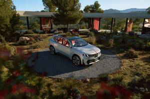 BMW 「ノイエクラッセX」で示した、最新技術とエコが融合する未来のカタチ