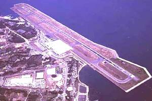 なぜ今、地方空港は「キャラ愛称」に賭けるのか？──鳥取「コナン空港」は来場者42万人を集客、大分「ハローキティ」が目指す“脱・通過型”の秘策