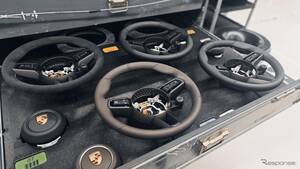 ポルシェ、廃車のプラスチックを再生…ステアリングホイール素材への利用に成功