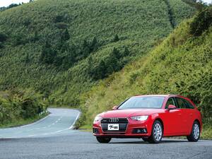 先代となった今が“買い時” アウディA4シリーズ 最新の中古車動向をチェック