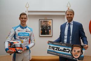 スーパーフォーミュラ外国人ドライバーの大使館訪問、ラストはデンマーク出身ラスムッセン。7月富士大会は国際色豊かに？