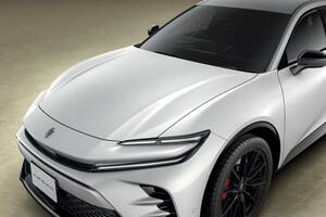 明日発売のクラウンスポーツ！見た目重視で手ごろな新グレードと70周年特別仕様車を設定