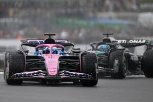 ”イギリスでは最下位”だったはずのガスリー、決勝ではフェルスタッペンを追い回し6位「一体何が起きているんだ！？」